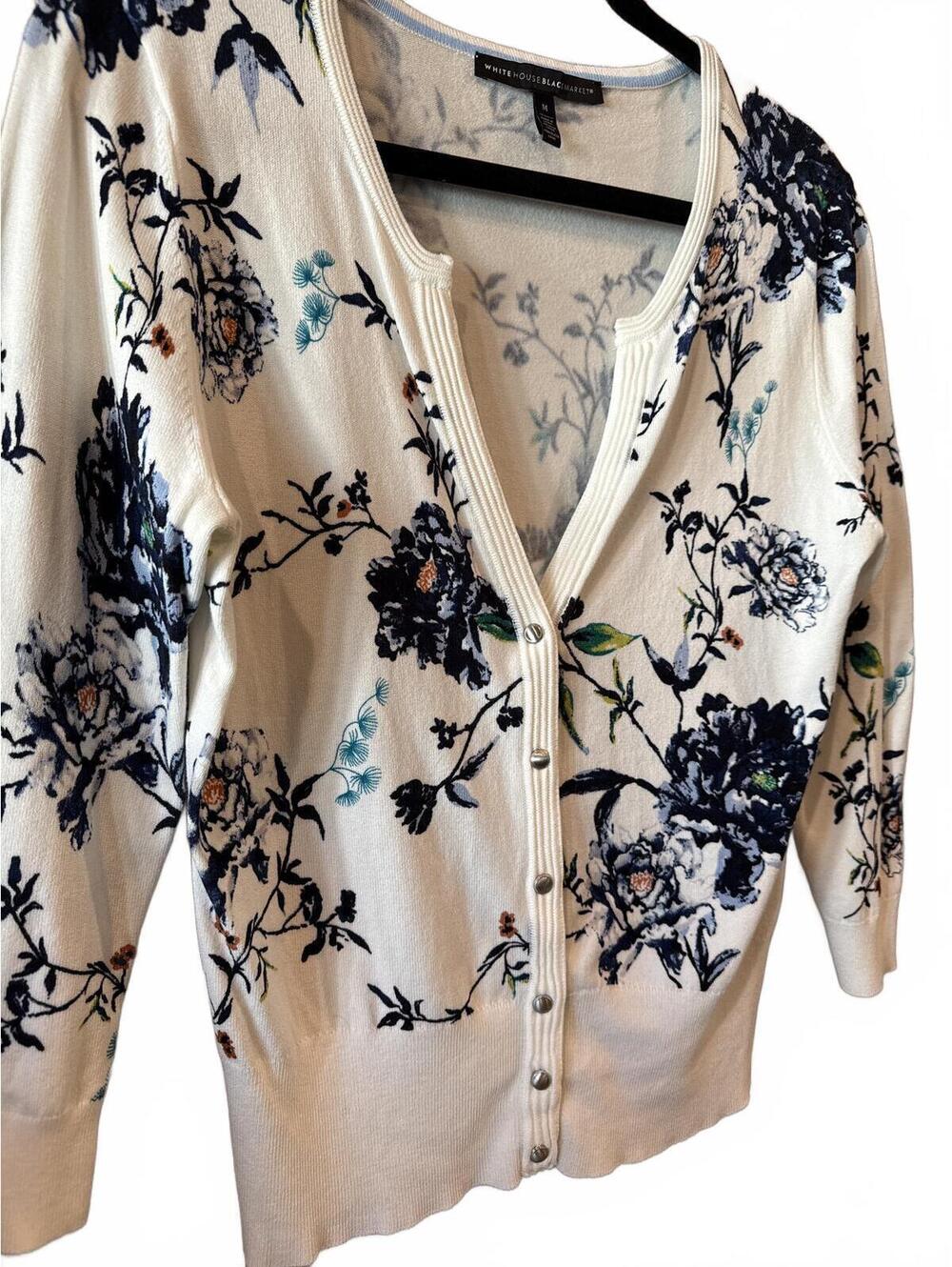 White House Black Market Floral Button-Up Cardigan Sweater Medium - Picture 3 of 6
